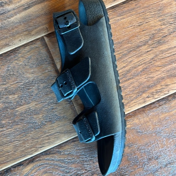 Birkenstock Sandals - Size 32 - Picture 2 of 9